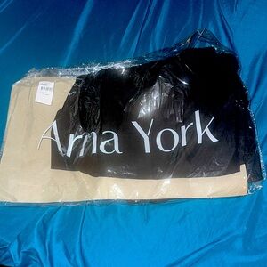 Arna York Pant Shiloh Ruched in BLACK (NOT TAN) Size 18/20